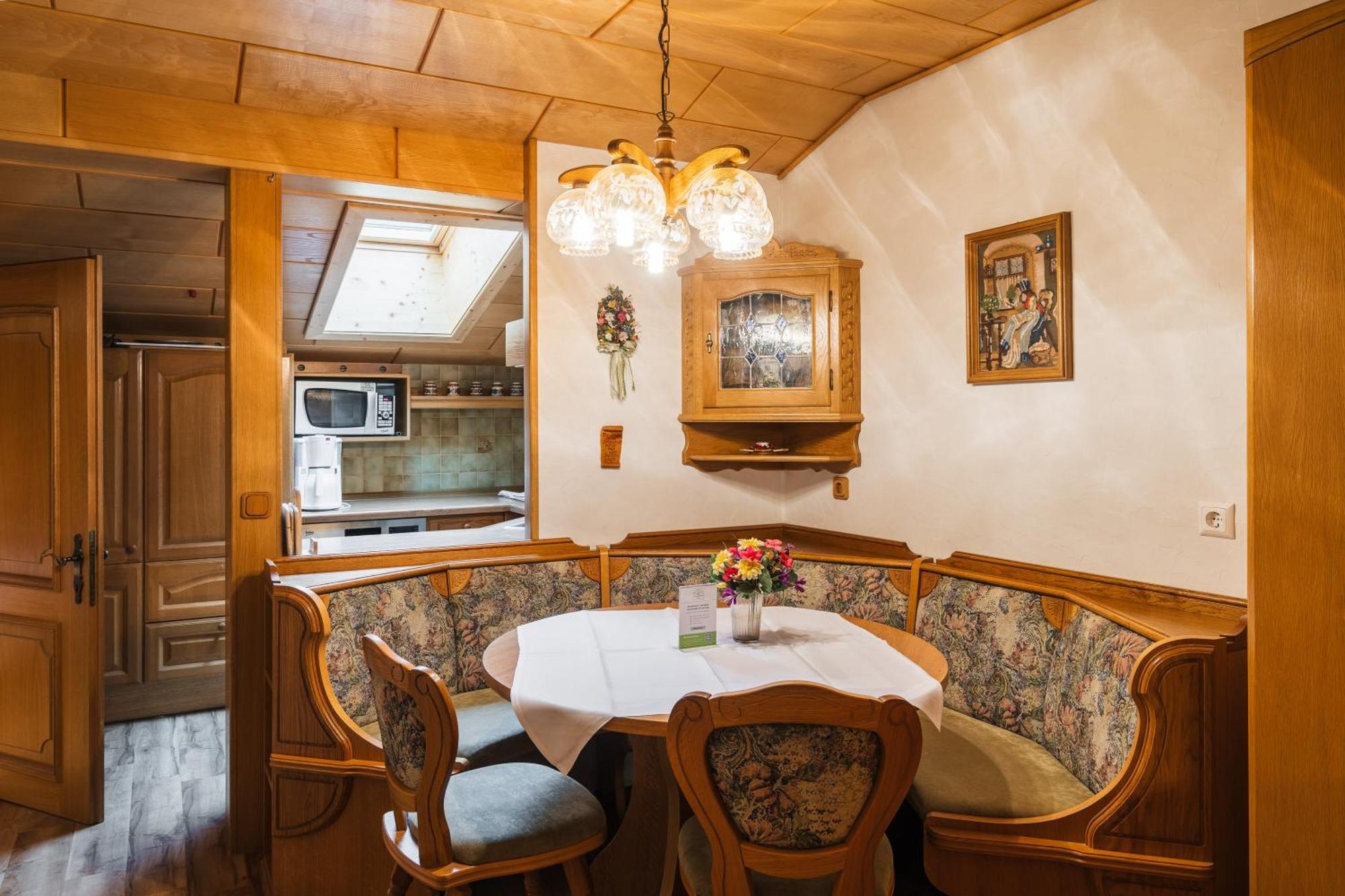 Appartementanlage Thermenblick Ski In & Ski Out バド クラインキルヒハイム エクステリア 写真