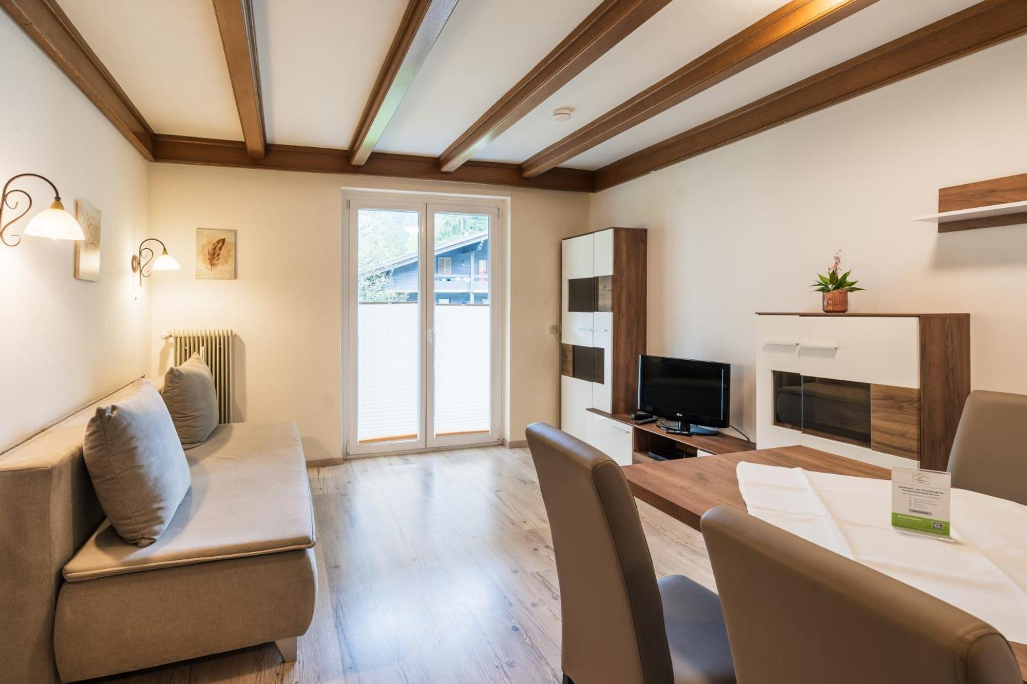 Appartementanlage Thermenblick Ski In & Ski Out バド クラインキルヒハイム エクステリア 写真