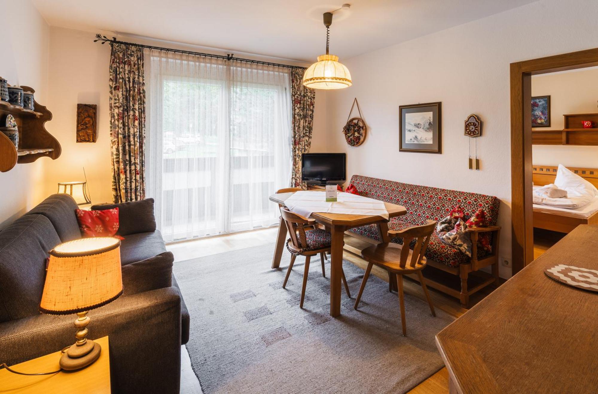 Appartementanlage Thermenblick Ski In & Ski Out バド クラインキルヒハイム エクステリア 写真